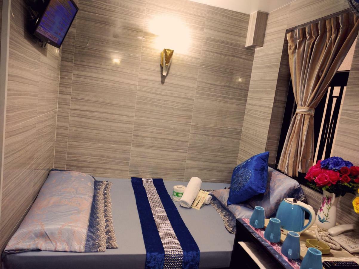 Hostel 16 Paris Guest House Block E Reception 10Th Floor Hong Kong Exterior foto