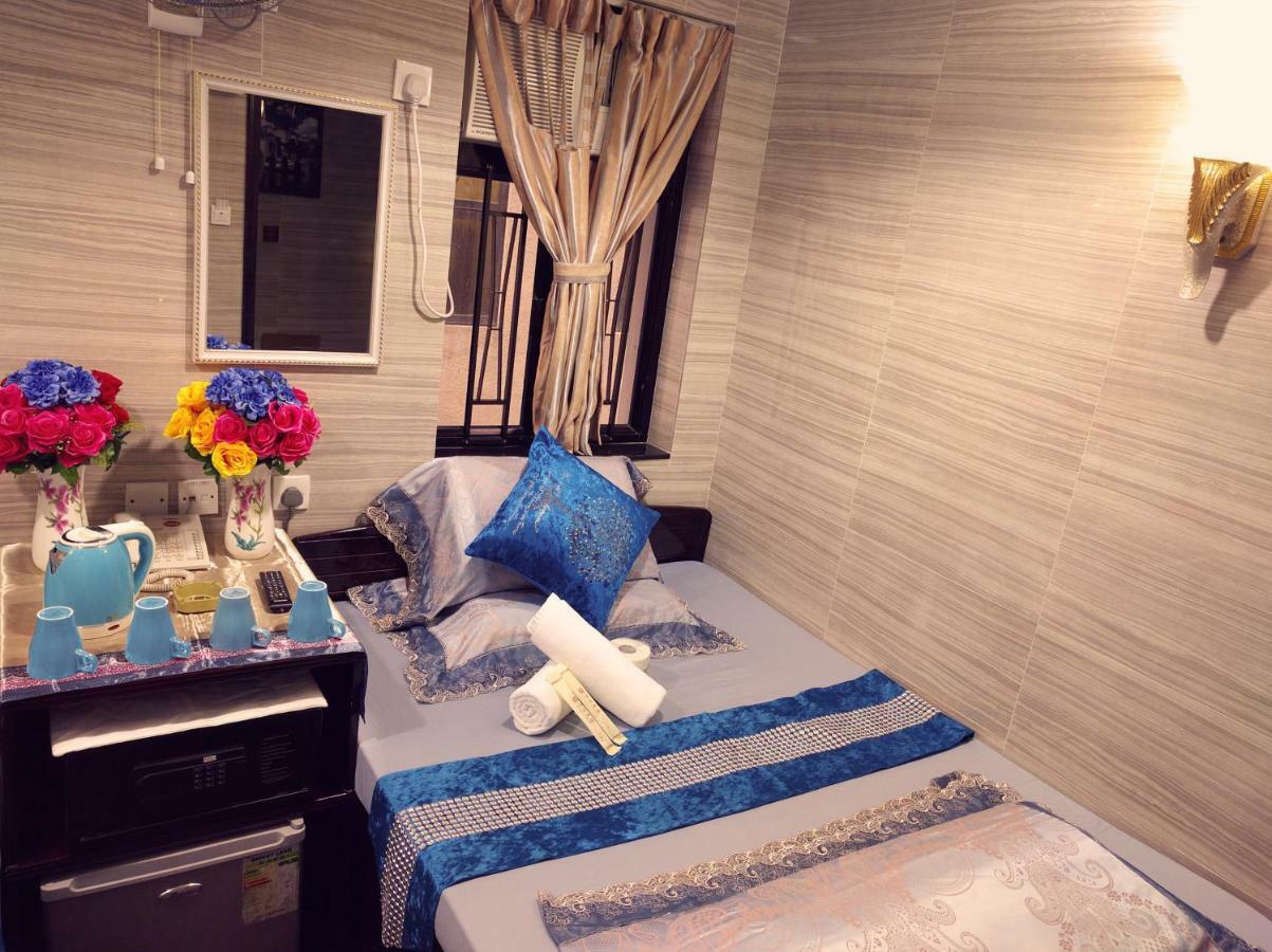 Hostel 16 Paris Guest House Block E Reception 10Th Floor Hong Kong Exterior foto