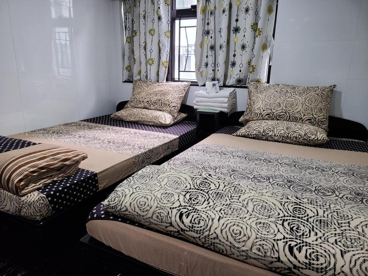 Hostel 16 Paris Guest House Block E Reception 10Th Floor Hong Kong Exterior foto
